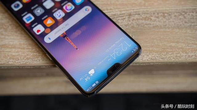蘋(píng)果X雖然貴，但又一次引領(lǐng)了手機(jī)外觀